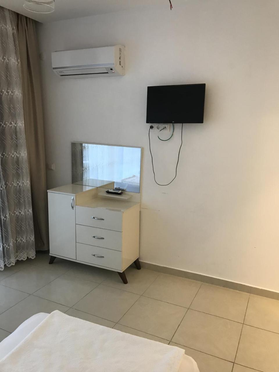 Cemal Bey Apart Hotel อลันยา ภายนอก รูปภาพ